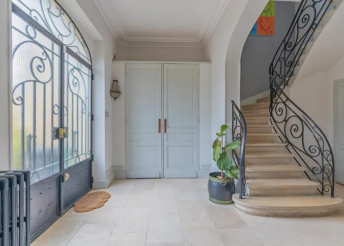 Дом отдыха Douceur De Vivre - Avec Piscine Privee *